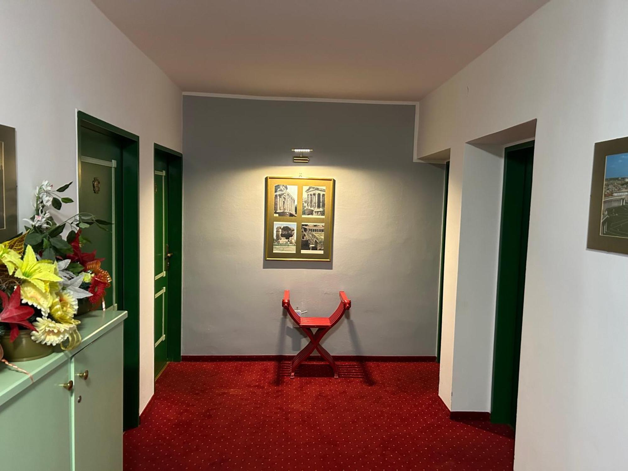 "Am Limes" Hotel Enns Exterior foto